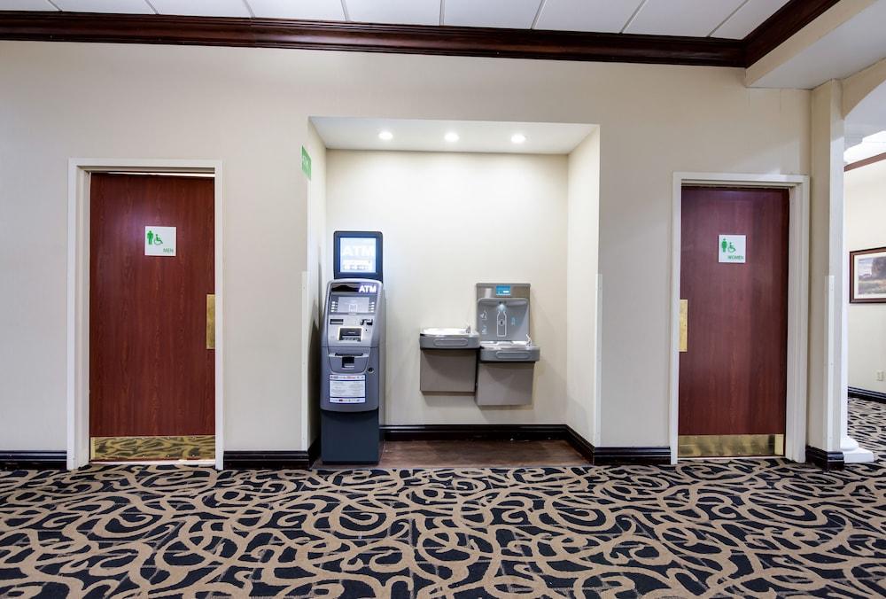 Quality Inn Oneonta Cooperstown Area Екстериор снимка